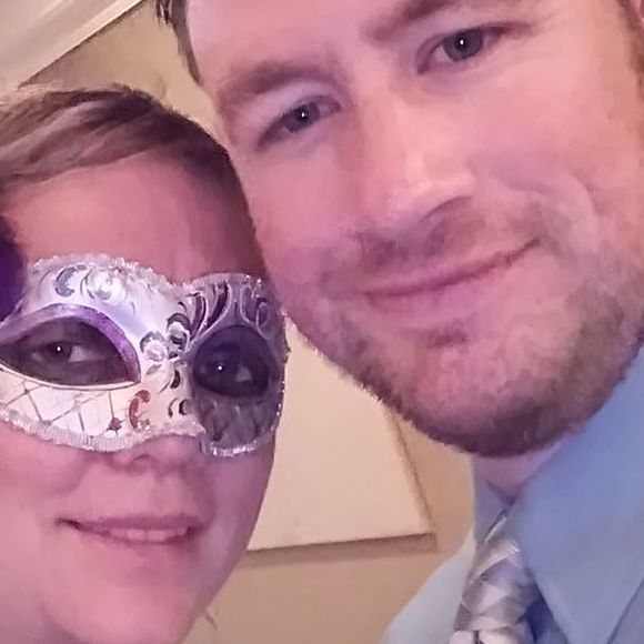 Meet your Posher, Hilary - Picture 1 of 1